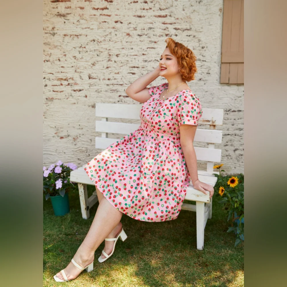 NWT ModCloth What's the Scoop A-Line Strawberry Print Dress with Pockets Size L - Picture 9 of 14